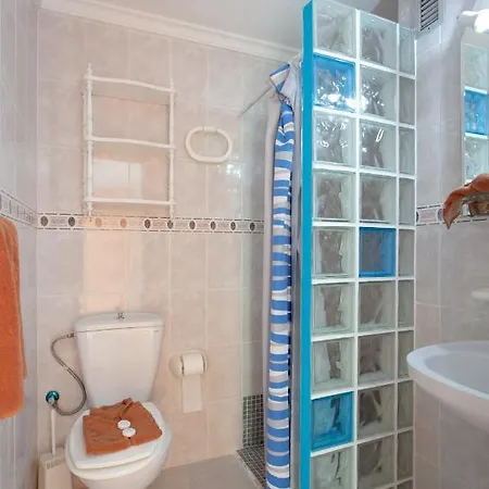 Europa Apartment *